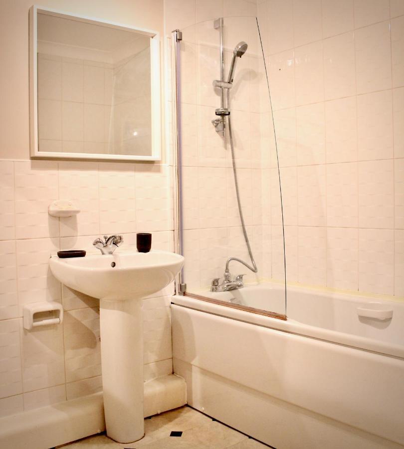 Mathus Gardens Apartment CBG Екстериор снимка